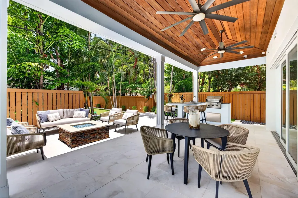 1329 SE 13th Terrace Fort Lauderdale FL 33316
