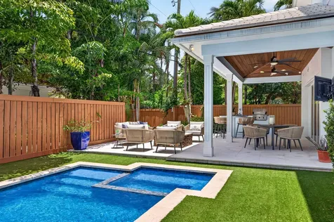 1329 SE 13th Terrace Fort Lauderdale FL 33316