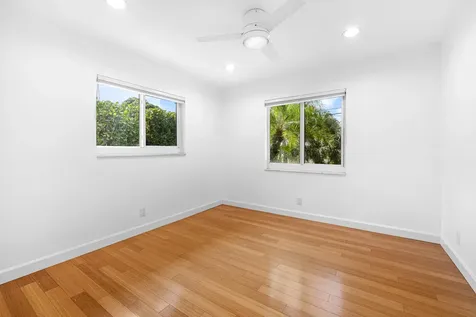 1002 SW 1st Street Boca Raton FL 33486