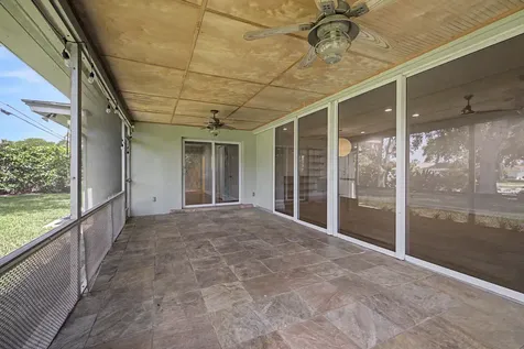 1002 SW 1st Street Boca Raton FL 33486
