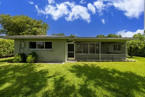 1002 SW 1st Street Boca Raton FL 33486