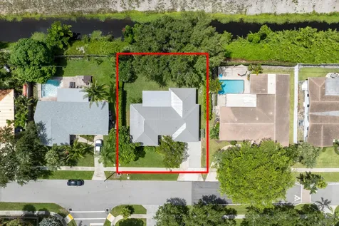 1002 SW 1st Street Boca Raton FL 33486