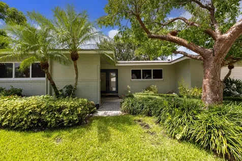 1002 SW 1st Street Boca Raton FL 33486