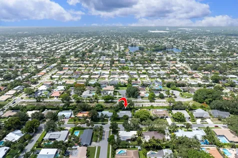 1002 SW 1st Street Boca Raton FL 33486