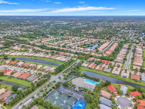10788 Royal Caribbean Circle Boynton Beach FL 33437