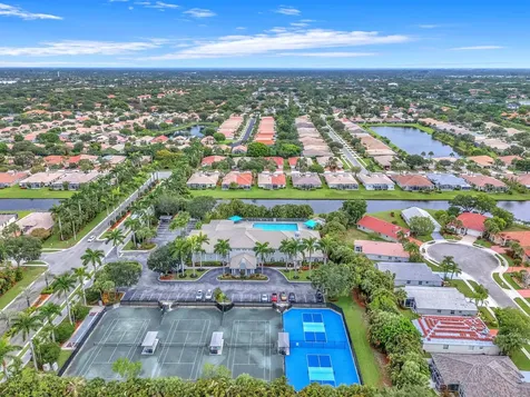 10788 Royal Caribbean Circle Boynton Beach FL 33437