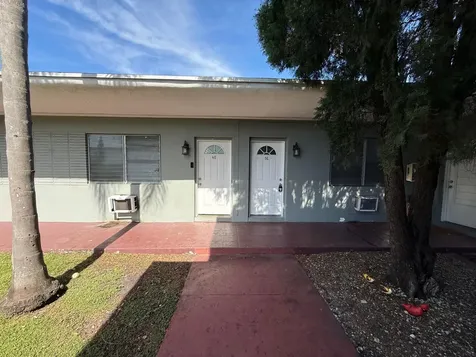 6014 Fillmore Street Hollywood FL 33024