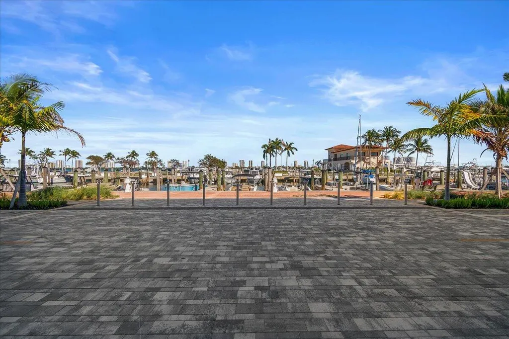 220 Lake Shore Drive Lake Park FL 33403