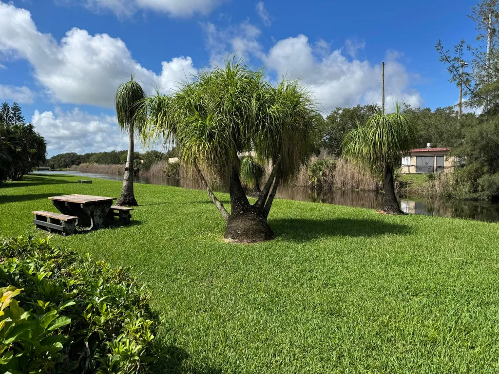 4709 47th Way West Palm Beach FL 33407