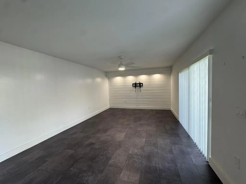 4709 47th Way West Palm Beach FL 33407