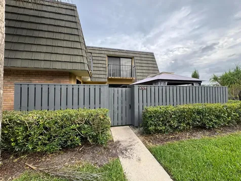 4709 47th Way West Palm Beach FL 33407