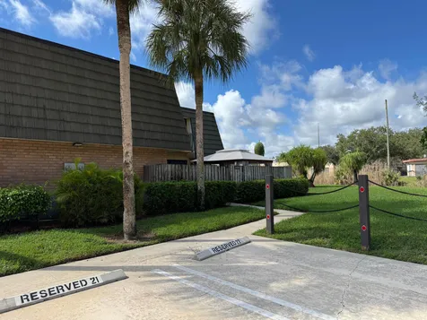 4709 47th Way West Palm Beach FL 33407