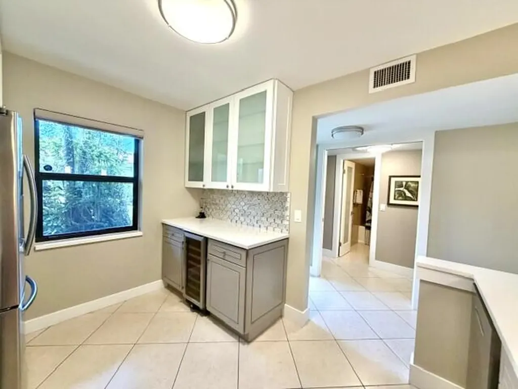 22148 Palms Way Boca Raton FL 33433