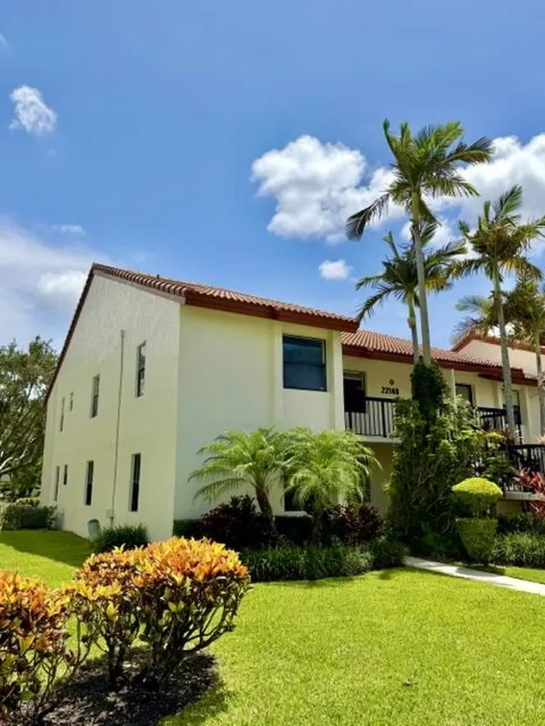 22148 Palms Way Boca Raton FL 33433