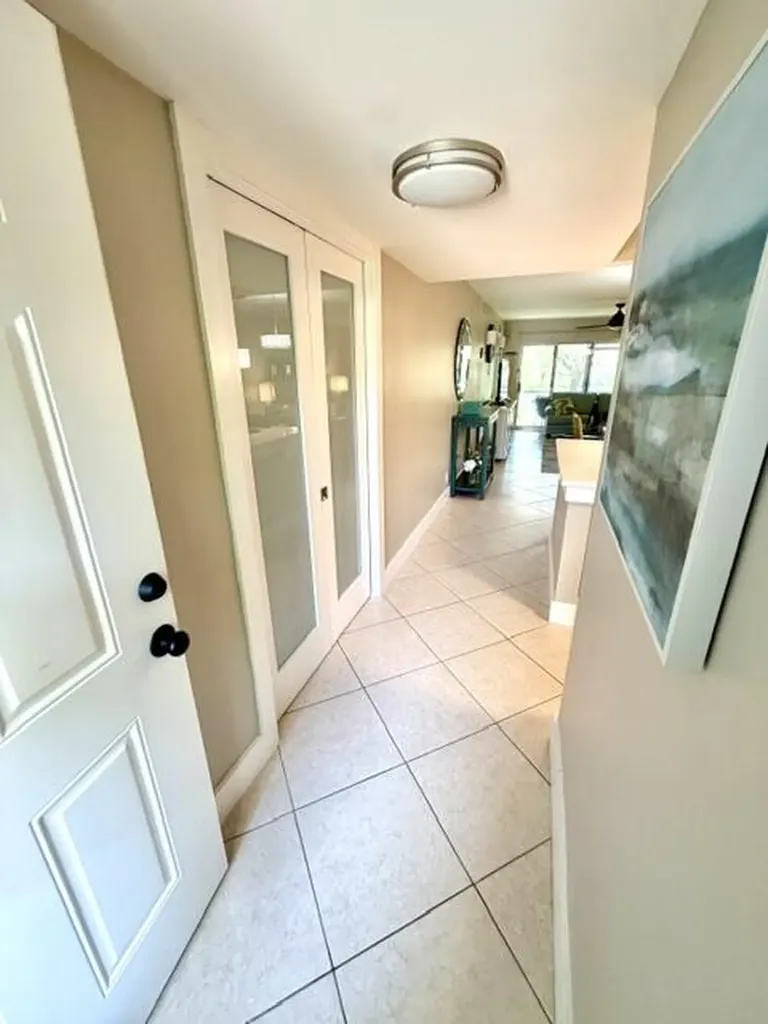 22148 Palms Way Boca Raton FL 33433