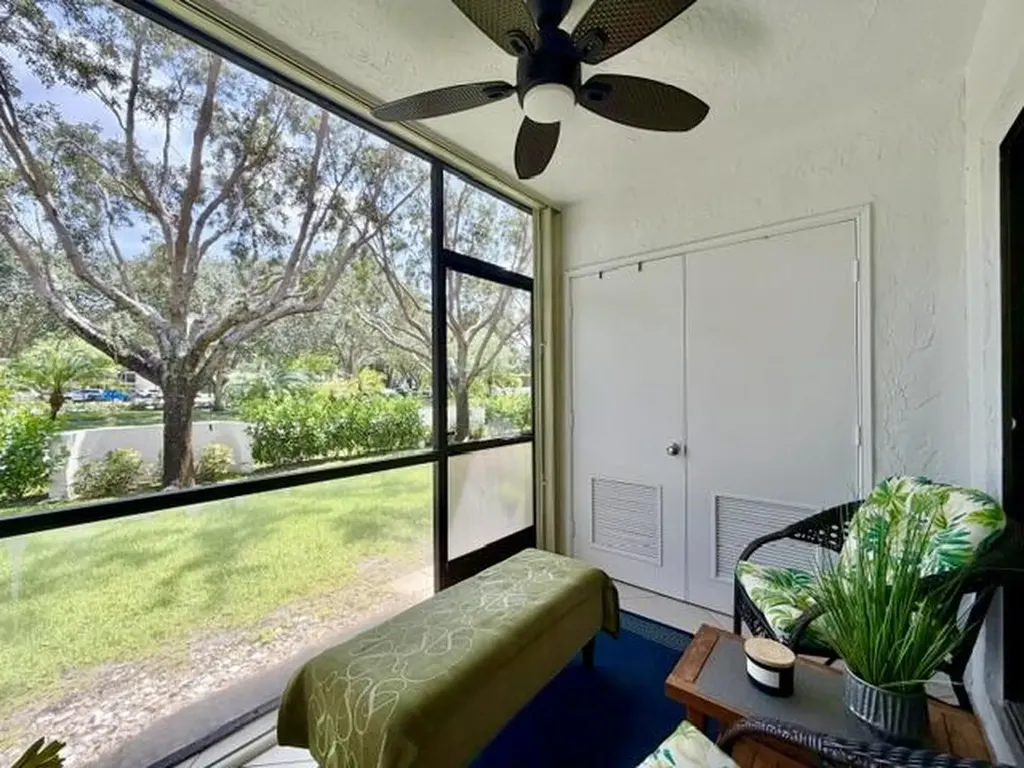 22148 Palms Way Boca Raton FL 33433