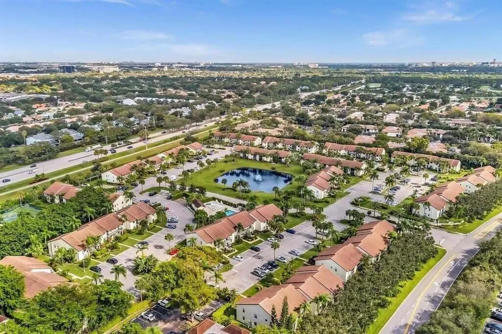 22148 Palms Way Boca Raton FL 33433