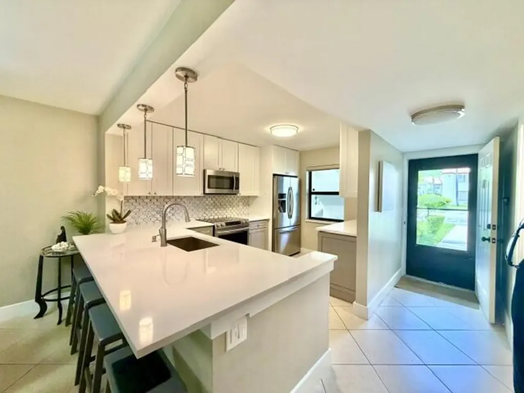 22148 Palms Way Boca Raton FL 33433