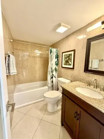 22148 Palms Way Boca Raton FL 33433