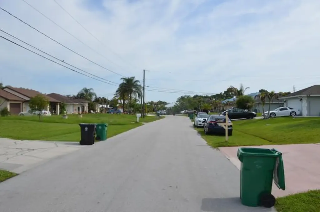 3011 SE Wake Road Port St Lucie FL 34984