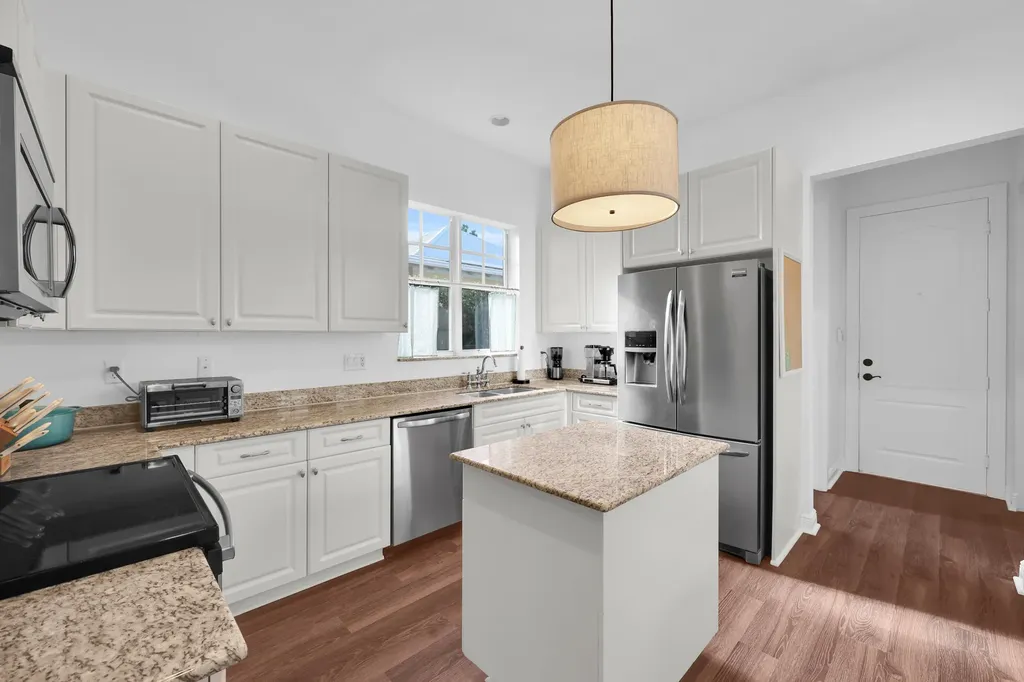 212 W Bay Cedar Circle Jupiter FL 33458