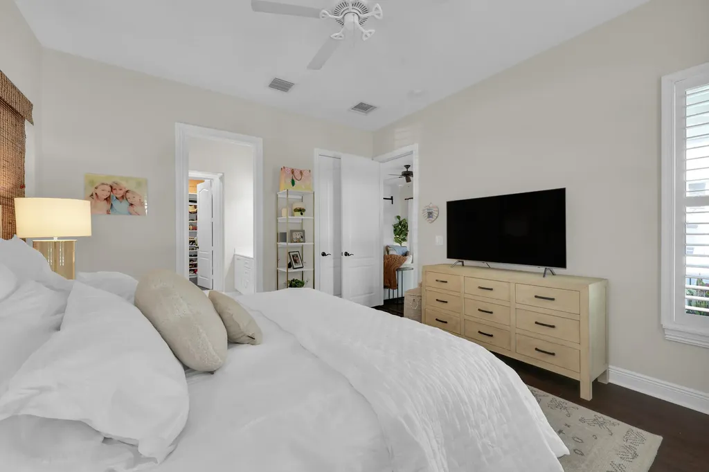 212 W Bay Cedar Circle Jupiter FL 33458