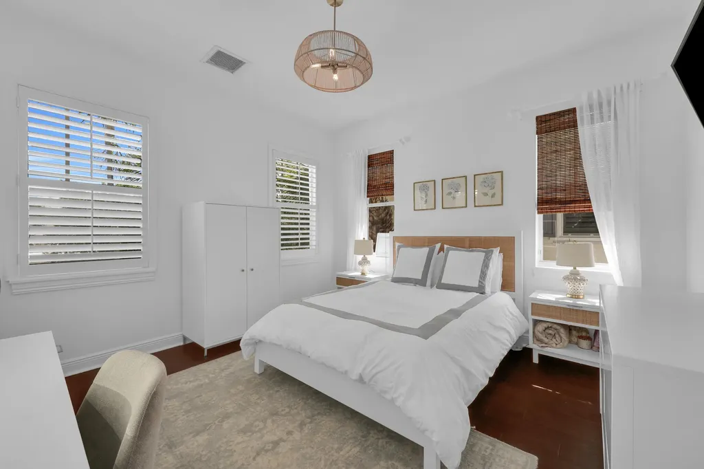 212 W Bay Cedar Circle Jupiter FL 33458