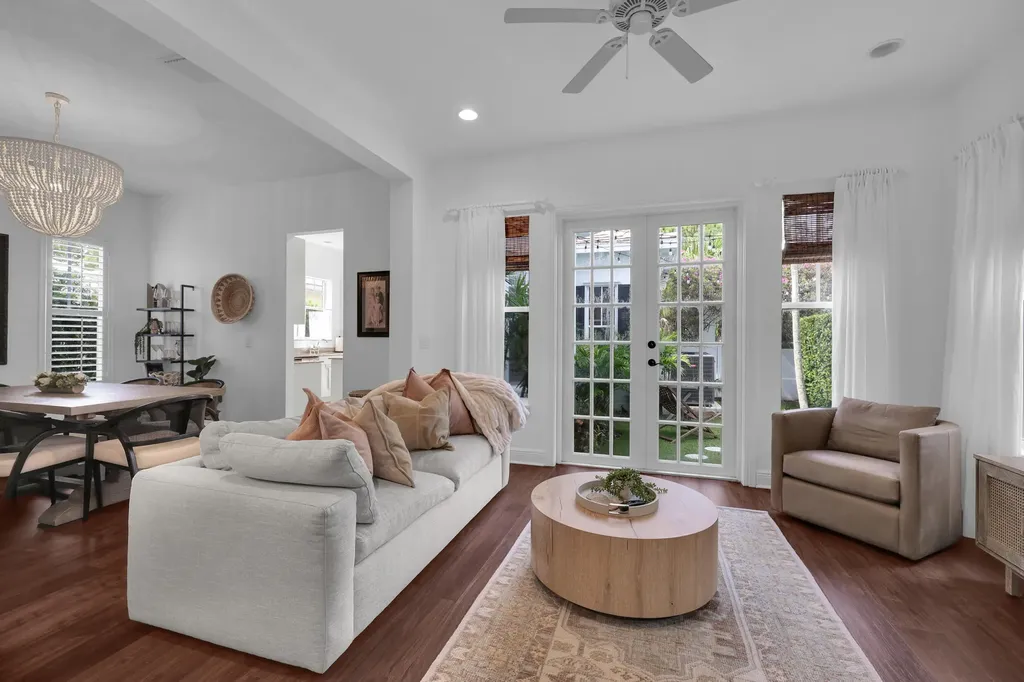 212 W Bay Cedar Circle Jupiter FL 33458