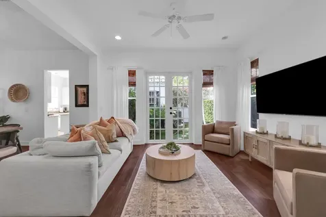 212 W Bay Cedar Circle Jupiter FL 33458