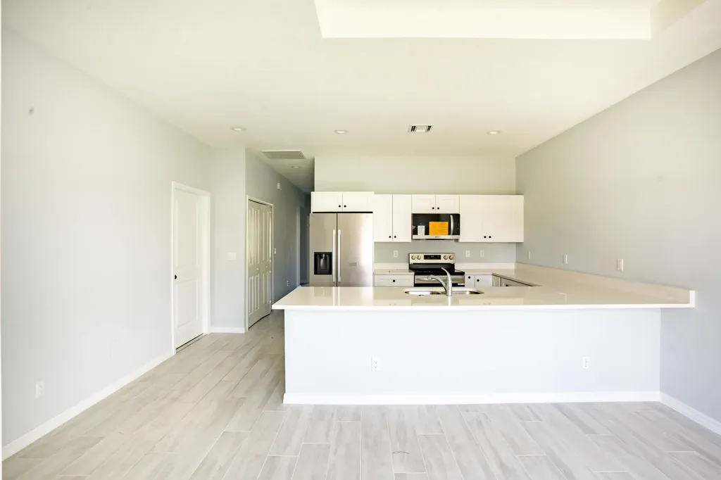 1125 11th Court SW Vero Beach FL 32962