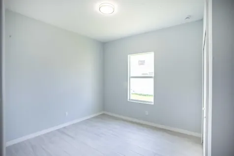 1125 11th Court SW Vero Beach FL 32962