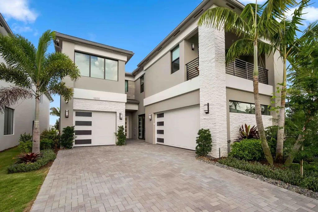 Boca Raton FL, 9898 Juniper Bay Avenue