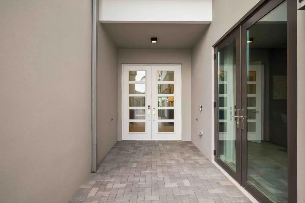 9898 Juniper Bay Avenue Boca Raton FL 33434