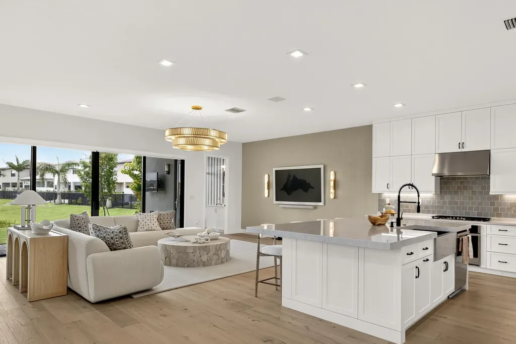 9898 Juniper Bay Avenue Boca Raton FL 33434