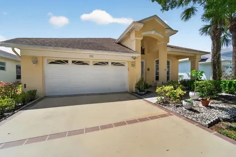 562 NW Lambrusco Drive Port St Lucie FL 34986