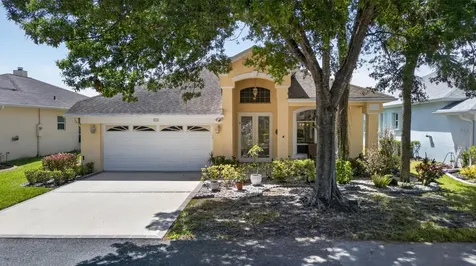 562 NW Lambrusco Drive Port St Lucie FL 34986