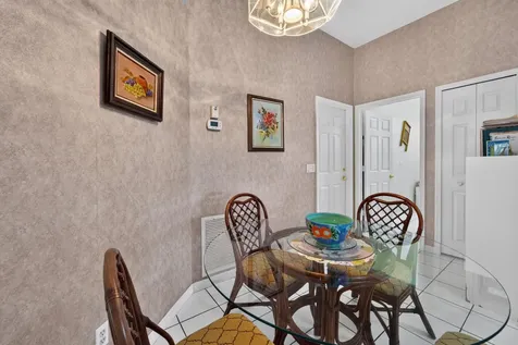 562 NW Lambrusco Drive Port St Lucie FL 34986