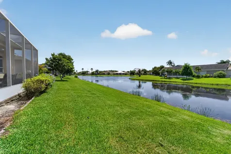 562 NW Lambrusco Drive Port St Lucie FL 34986