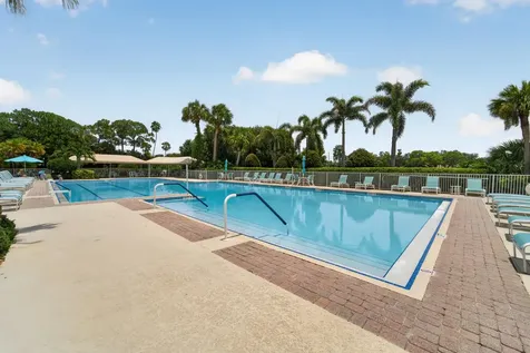 562 NW Lambrusco Drive Port St Lucie FL 34986