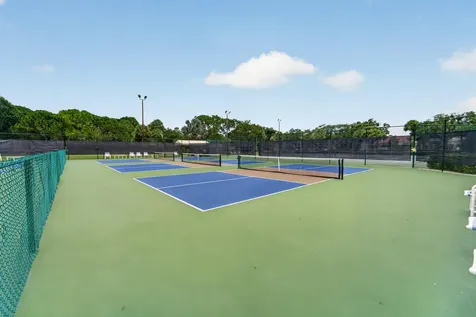 562 NW Lambrusco Drive Port St Lucie FL 34986