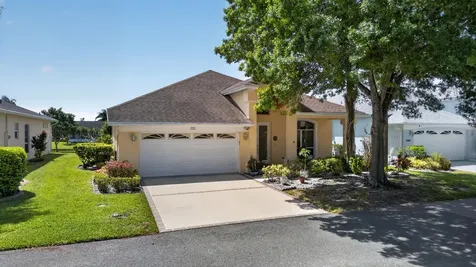 562 NW Lambrusco Drive Port St Lucie FL 34986