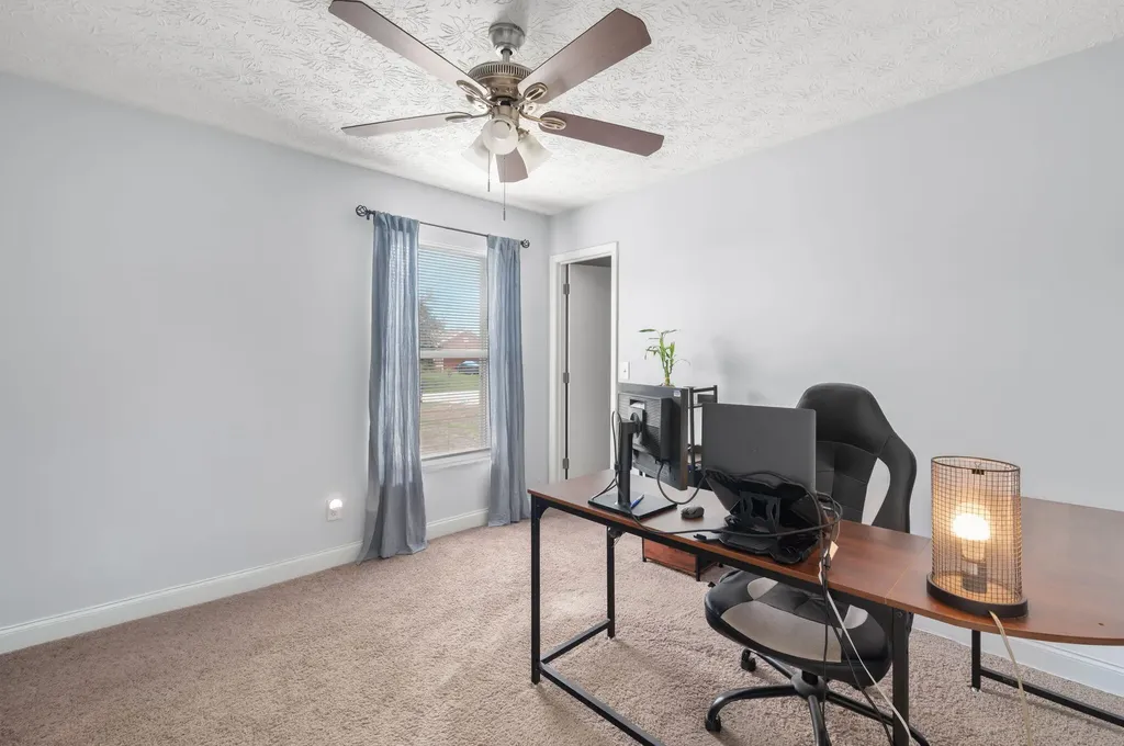 1098 SW Janette Avenue Port St Lucie FL 34953