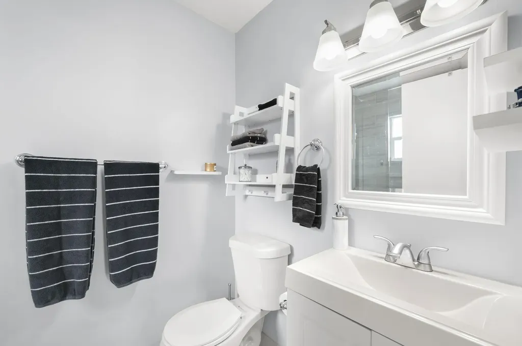 1098 SW Janette Avenue Port St Lucie FL 34953