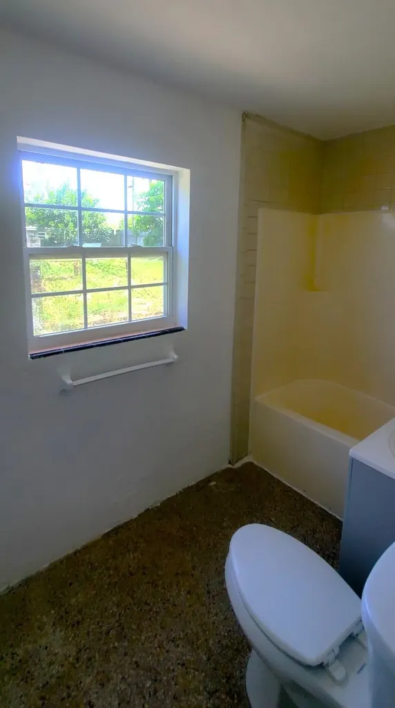 161 SW 6th Court SW Vero Beach FL 32962