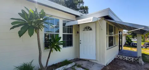 161 SW 6th Court SW Vero Beach FL 32962