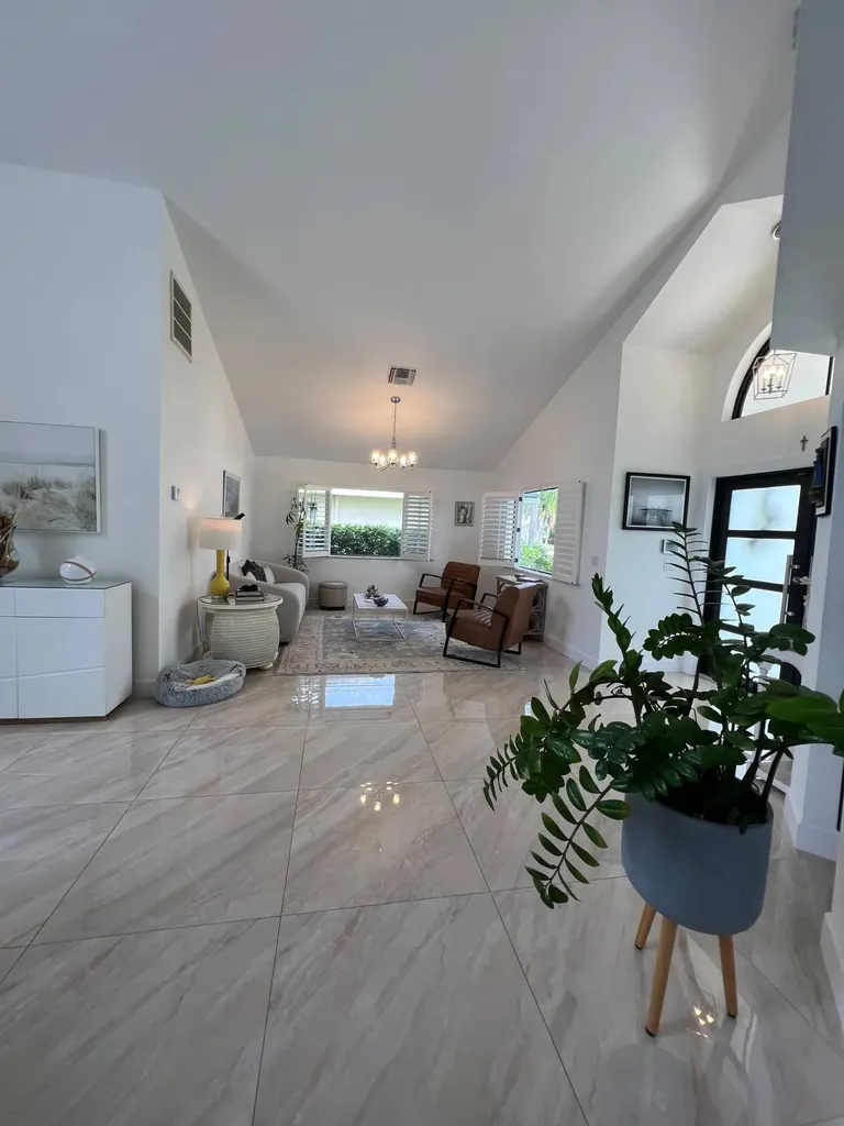 349 Seneca Lane Boca Raton FL 33487