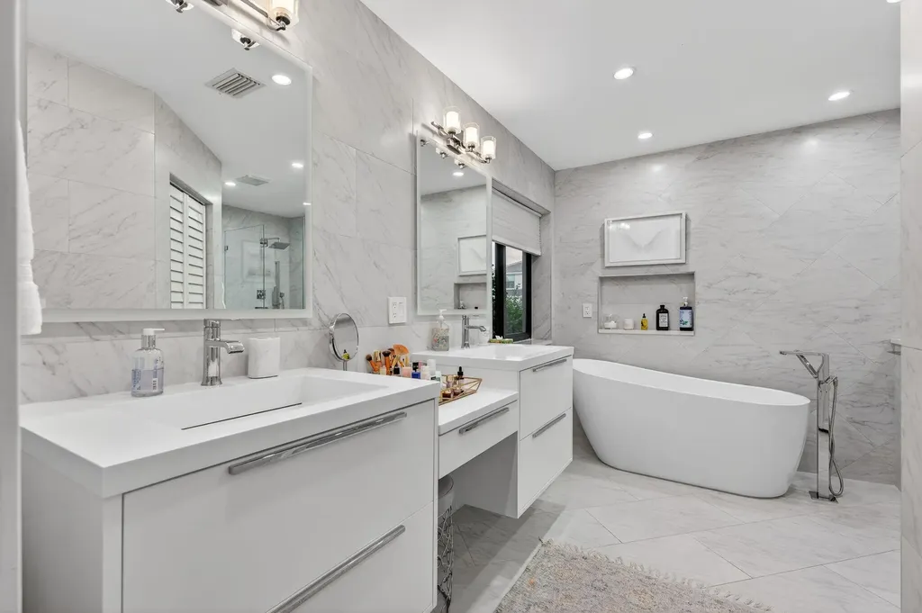 349 Seneca Lane Boca Raton FL 33487