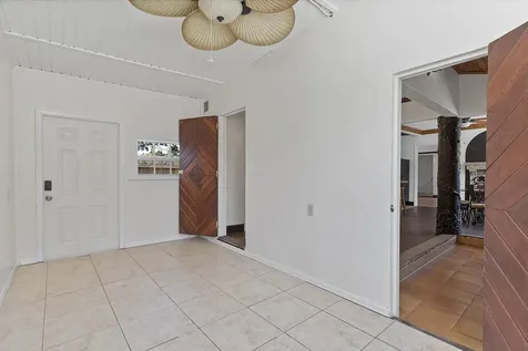 615 7th Avenue N Lake Worth FL 33460