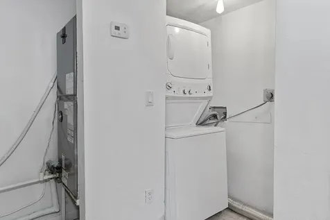 615 7th Avenue N Lake Worth FL 33460