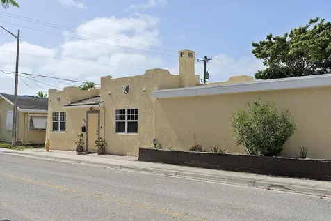 615 7th Avenue N Lake Worth FL 33460